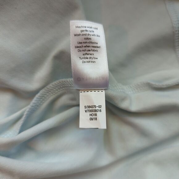 Athleta Essence Handkerchief Hem Top Medium Blue Womens Athletic Short Sleeve - Picture 6 of 6